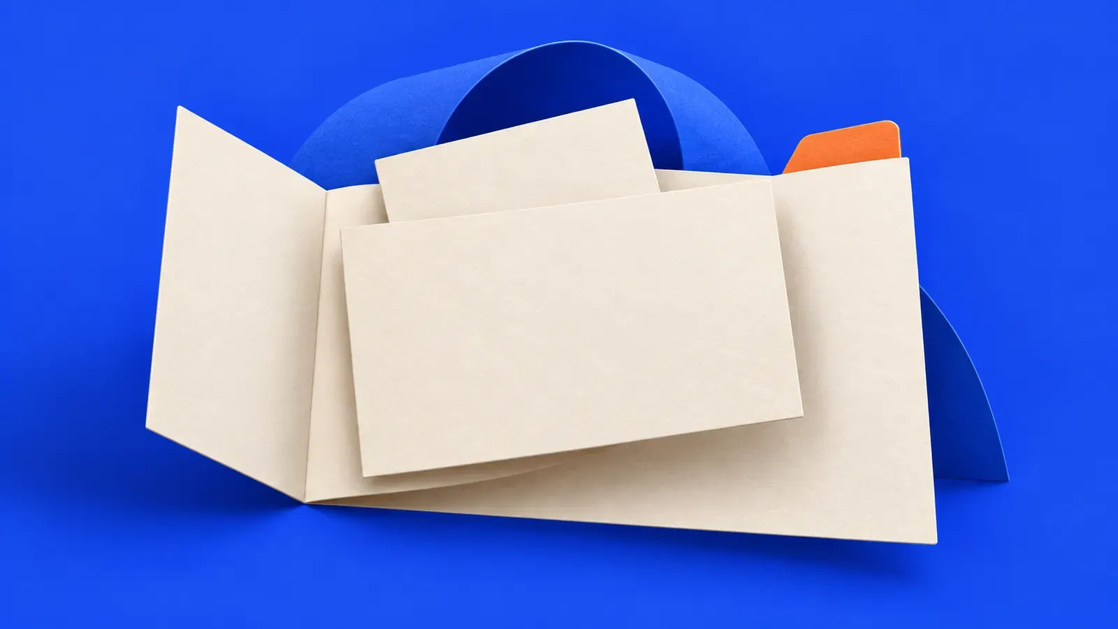 Folder kertas kosong berwarna krim, binaan lipatan kobalt dan satu tab jingga sebagai hiasan panduan PKSK.